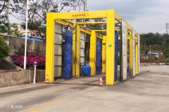 大型洗车设备的结构及功能？